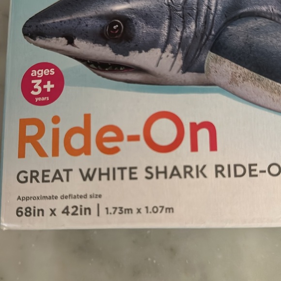 Shark ride on floatie - Picture 2 of 3